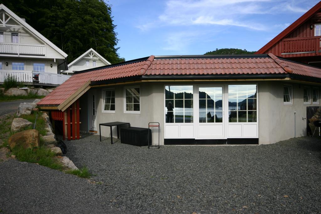 Bjornevag Ferie Hotell Farsund Rum bild